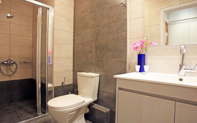 Hotel Aris