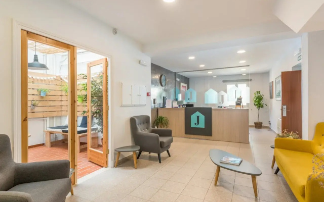 Hostal Jume - Urban Rooms