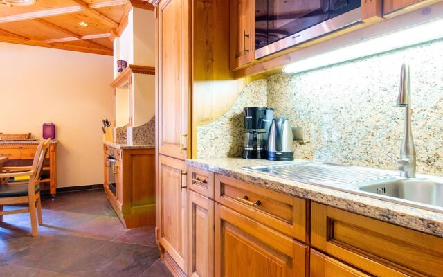 Luxurious Apartment in Saalbach-hinterglemm With Sauna
