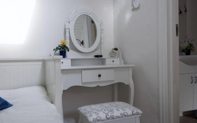 Lotus BB & Spa - Indre Ro Yoga