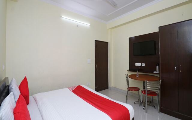 OYO 17422 Sidra Guest House