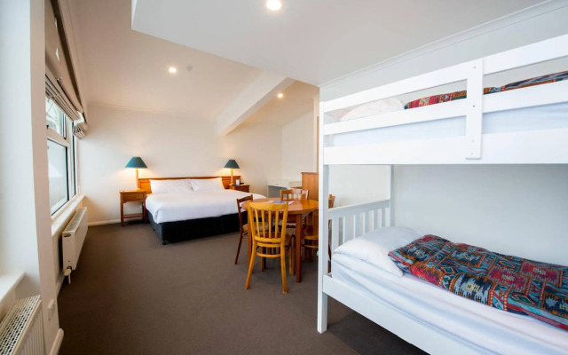 Mt Buller Chalet Hotel & Suites