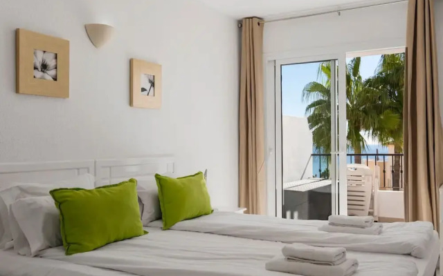 Sunny Flat With Pool in Riviera del Sol - Ref 96