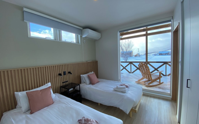 Akayane Lodge by H2 Life