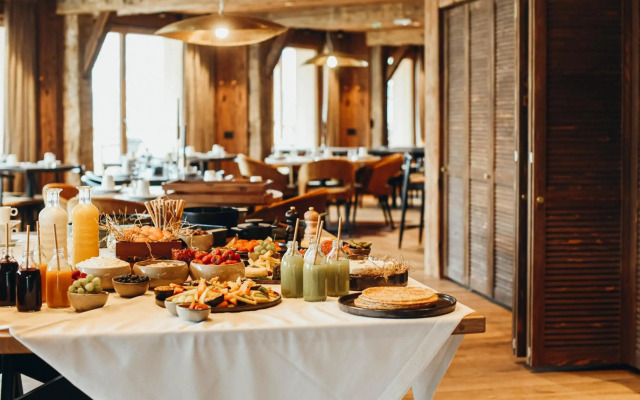 Lodji Hotel