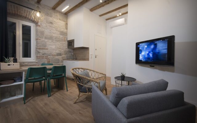 Emarconi history&luxury in Split center