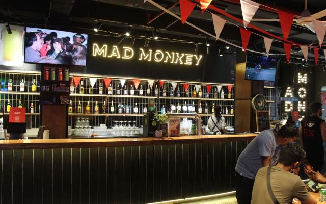 Mad Monkey Hanoi - Hostel