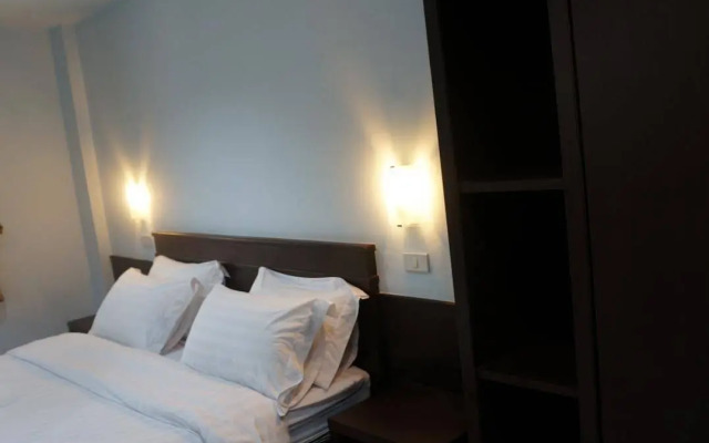 Prajak Inn