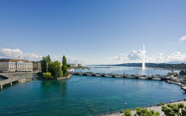 Four Seasons Hotel des Bergues Geneva