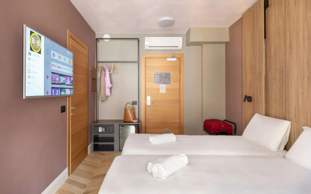 B&B Hotel Genova City Center