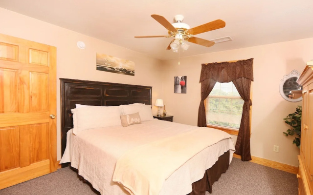 Pinnacle View 7B