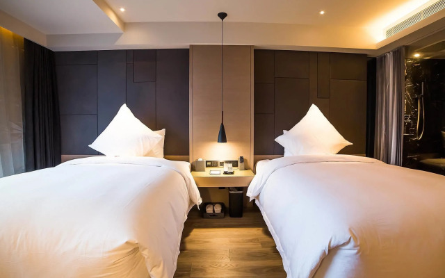 Mercure Yangzhou Dongguan Street