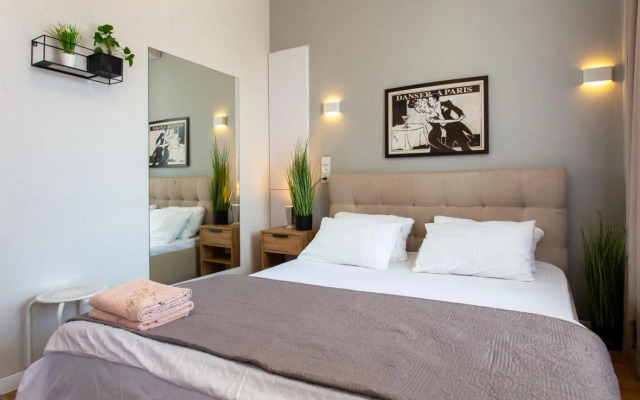 Modern studio beside metro Pushkinska, Universytet - Chernyshevska str. 95-7