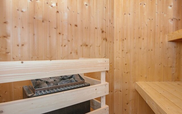 7 Person Holiday Home in Harboore-by Traum