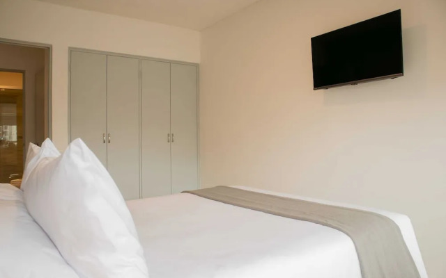 Striking 1BR in Miraflores