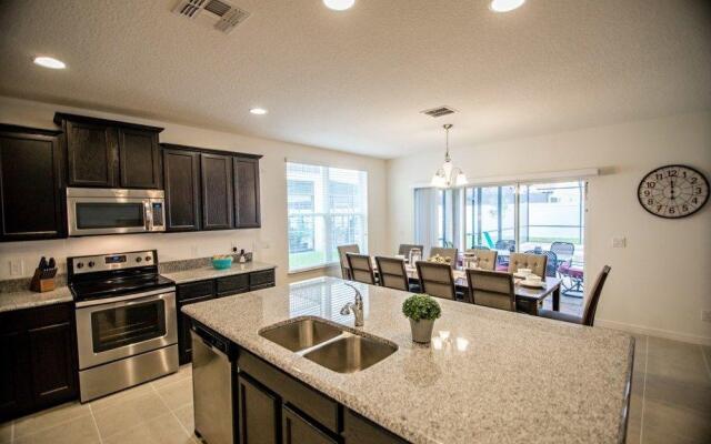 The Shires Westhaven 1005