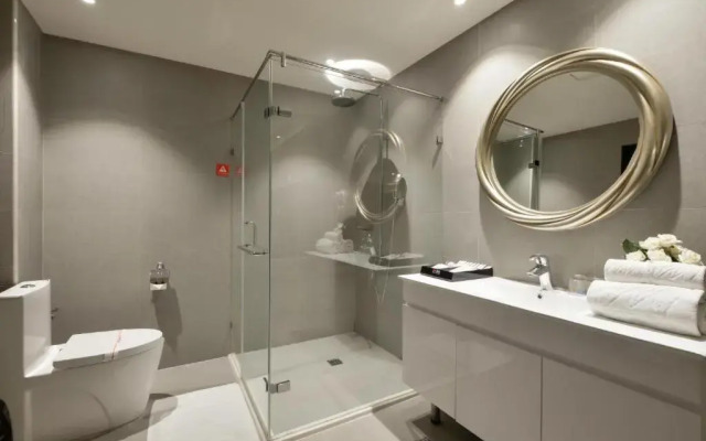 M hotel