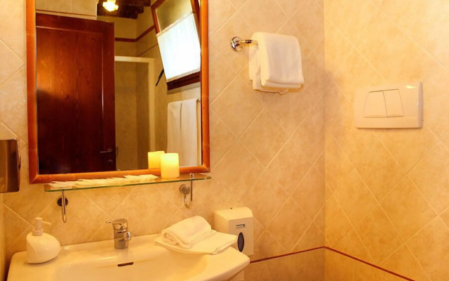 Agriturismo Giuncola & Granaiolo