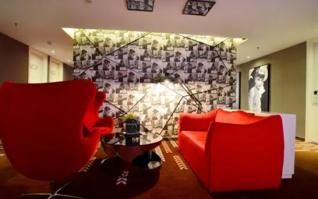 Yue Yue Scenic View Hotel(Zhengzhou Boudou·Xinxiang Confucius Temple Metro Station Store) – Guest Rooms – Zhengzhou
