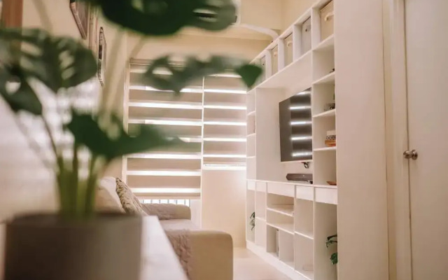 Playful & Charming City Loft