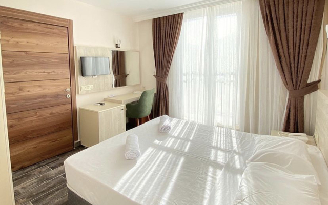 Dream Town Hotel