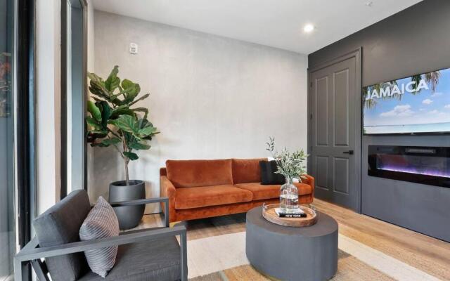 Hidden Oasis With Private Pool - Near FQ