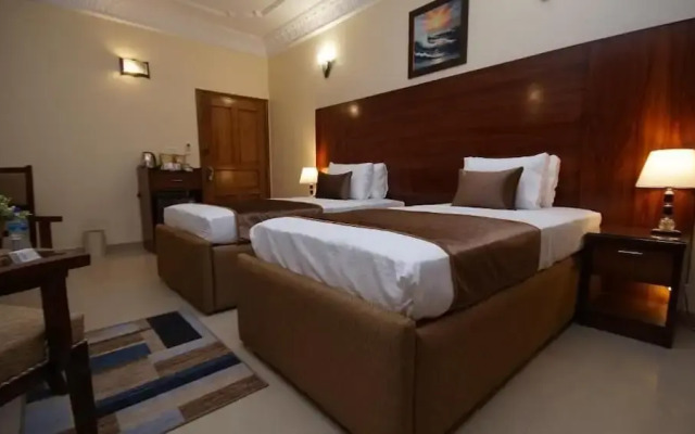 World Inn Karachi