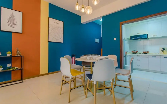 Locals Boutique Apartment Gongbei No.1