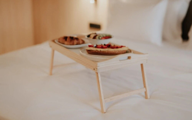 Somnus Suites