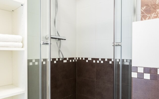 Business & Leasure Apartment