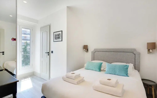 Modern 2bd/6p apt With A/C - Bastille /charonne