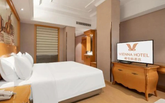 Vienna Hotel Shanghai Chongming New City Lvhai Road