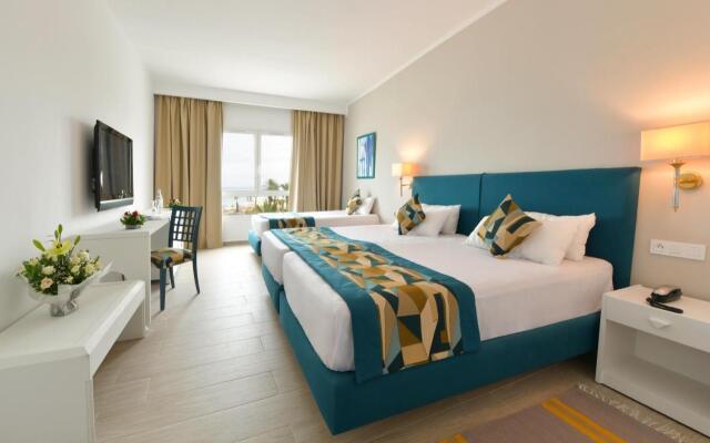 Blue Beach Golf and Spa