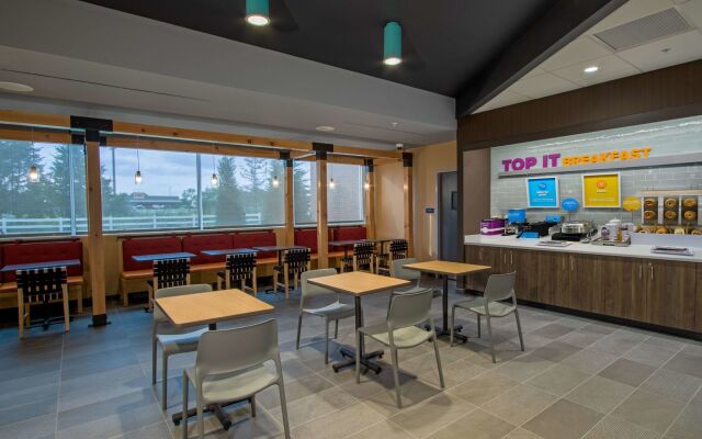 Tru by Hilton Grove City Columbus