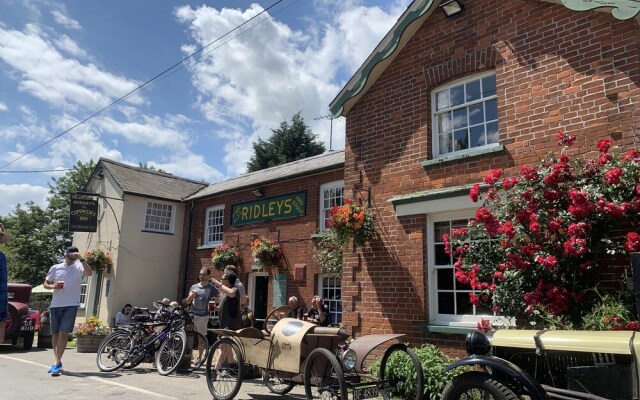 The Compasses Inn