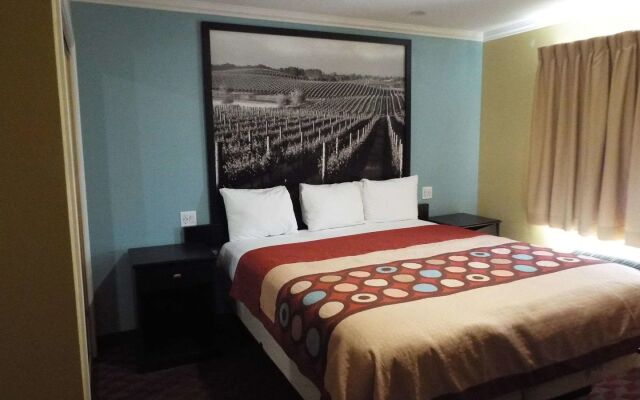 Inn at King City
