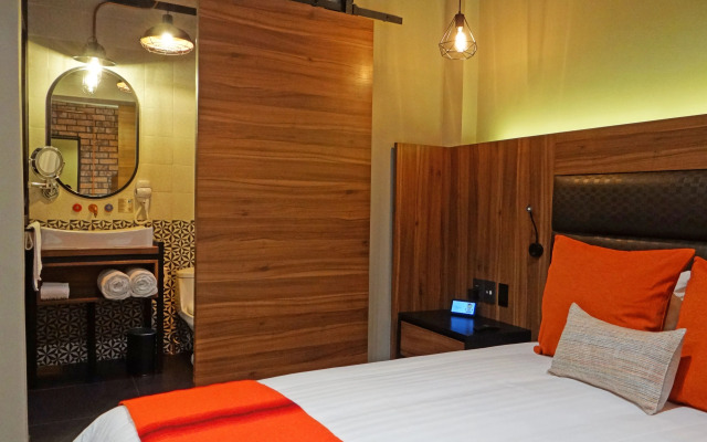 Cadillac Hotel Boutique