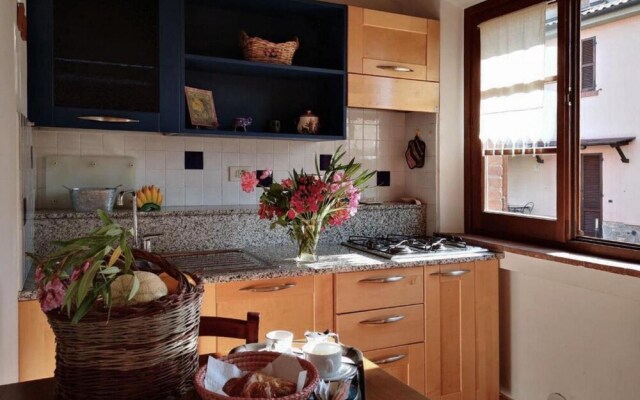 Thyme apt With Shared Pool