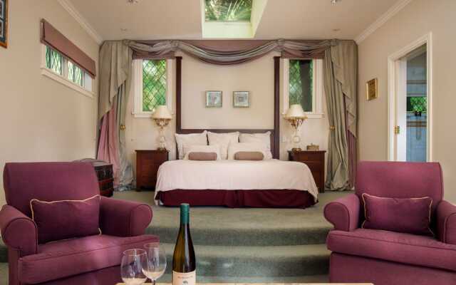 Greenmantle Estate Hotel