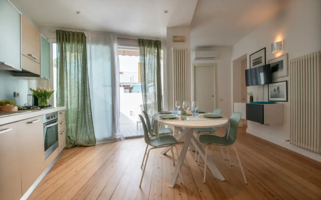 Onda in Cattolica With 2 Bedrooms and 2 Bathrooms