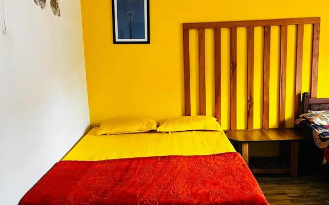 Tripstays 4037