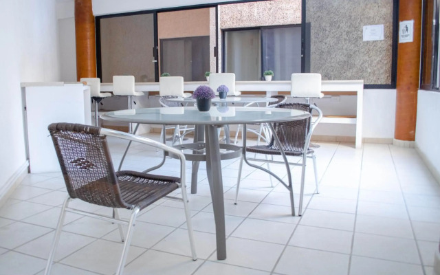 Pedregal Suites Downtown and Marina