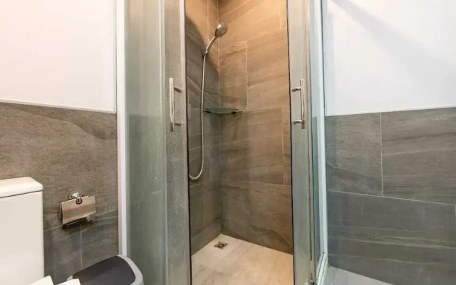 Charming 1-Bed Apt T3- 629