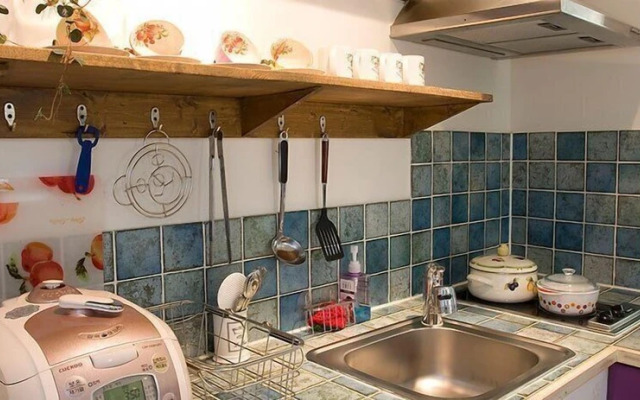 Little Provence Pension