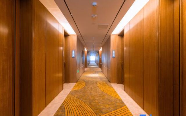 West City International Hotel