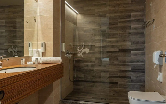 Aqua Paradise Resort & Aqua Park