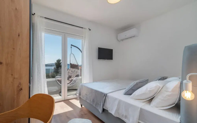 Villa Eight by Villa Kuzmanic