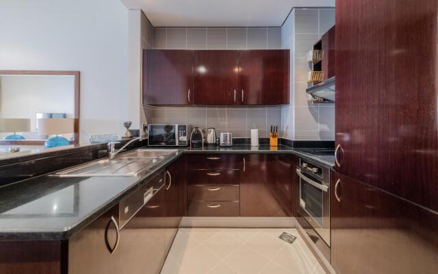 DXB - Anantara - 718 - PJ