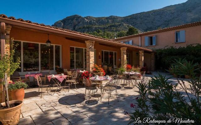 Hotel Les Restanques De Moustiers