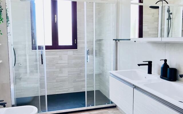 Countryside Villa With Private Pool and sea View